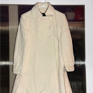 Elegant Women's Cream Pea Coat